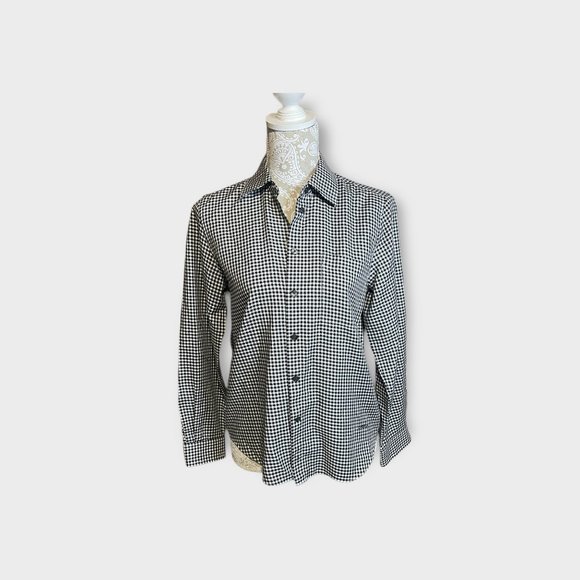 Orvis women’s checkered button down top in size small. - Picture 2 of 8